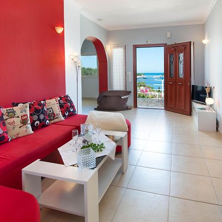 Villa Avgerini Paxos ガイオス エクステリア 写真