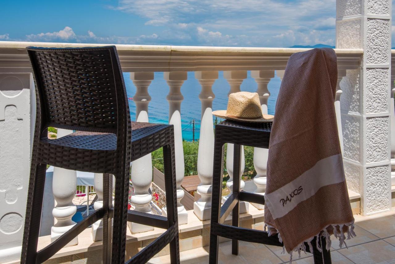 Villa Avgerini Paxos ガイオス エクステリア 写真