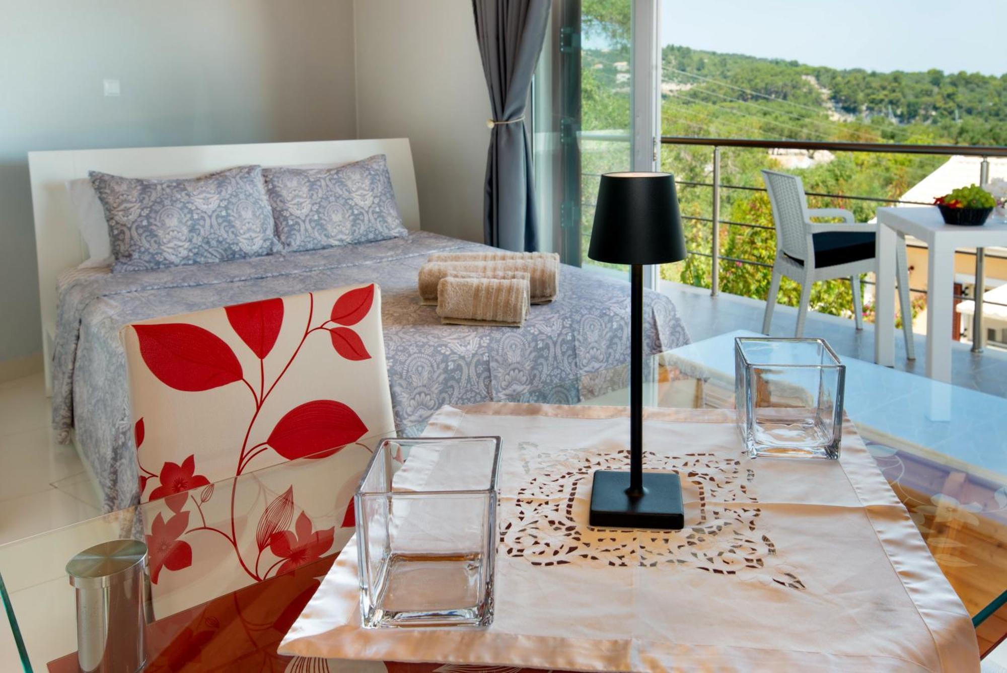 Villa Avgerini Paxos ガイオス エクステリア 写真